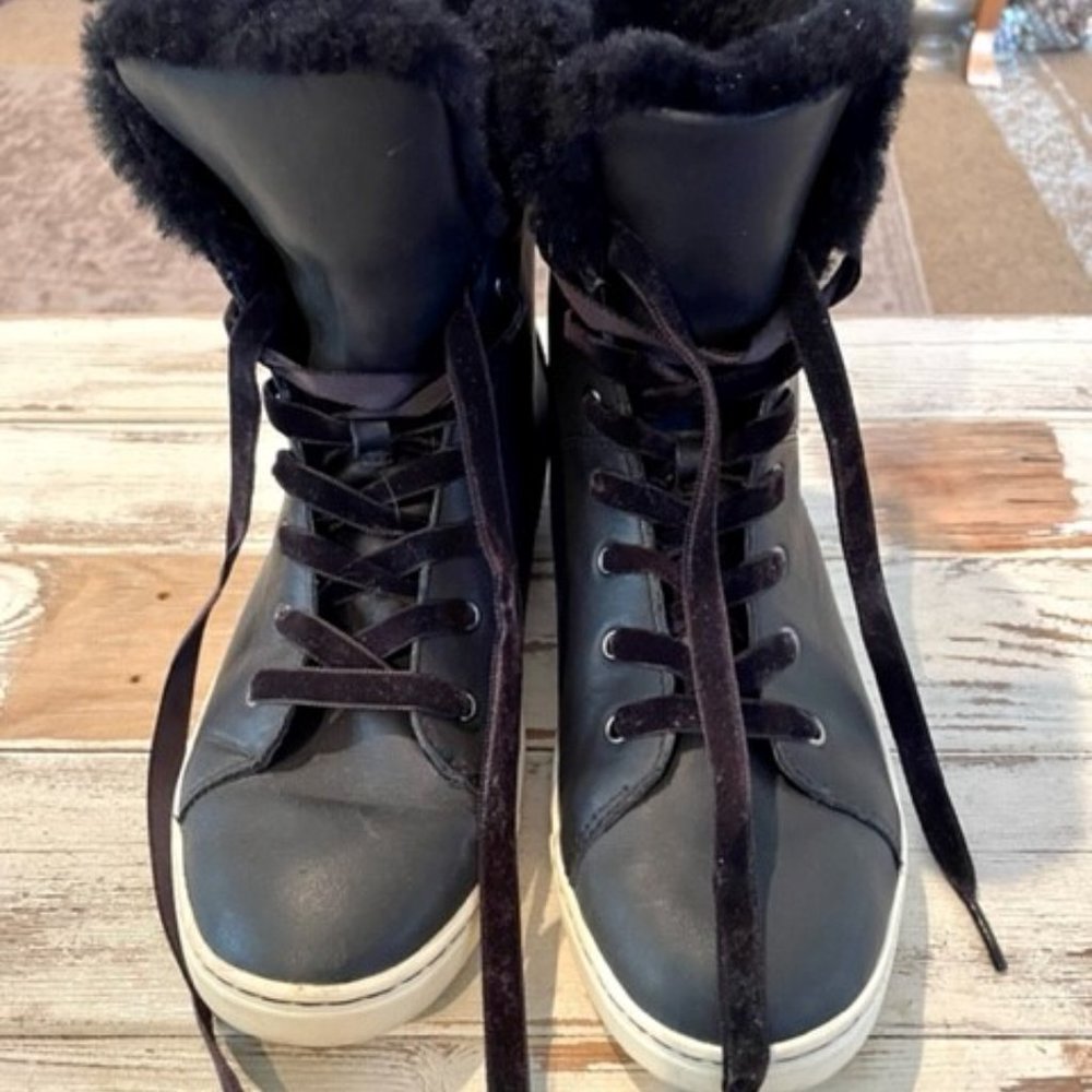 Women's Black Fur-Lined Sneakers